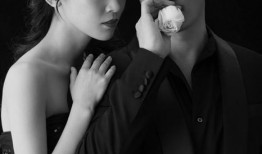 谢楠爆料吴京喝水视频,喝水都这么有型！